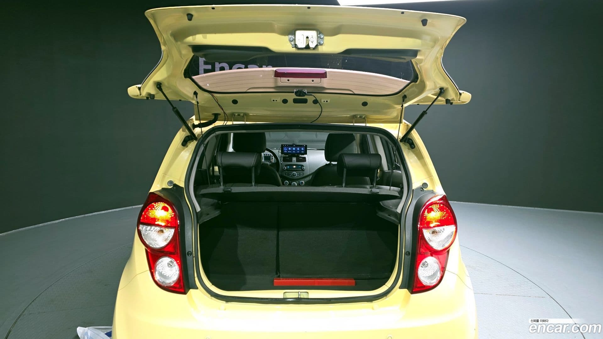 Main__Slider__Photo:Spark Chevrolet 2013.1-19