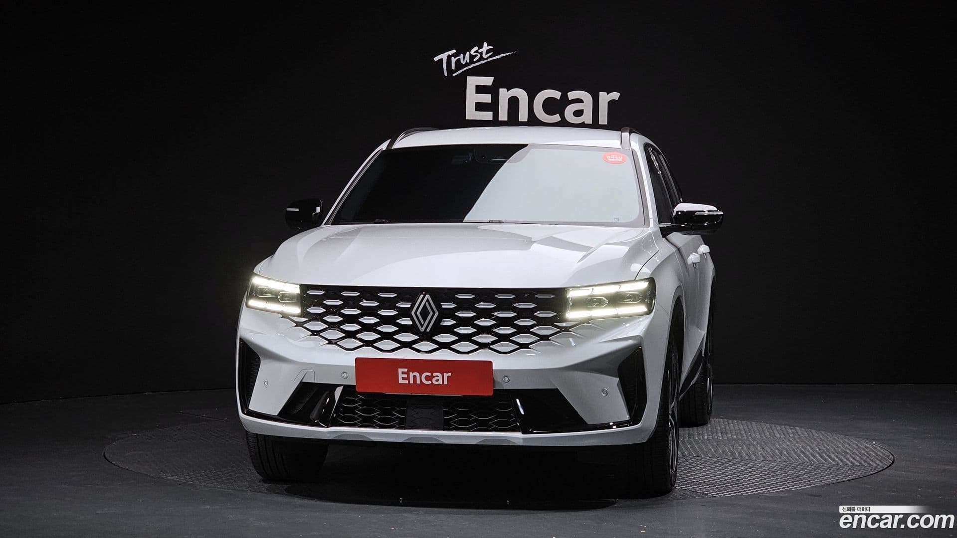 Main__Slider__Photo:Grand Koleos Renault Korea 2024.9-2