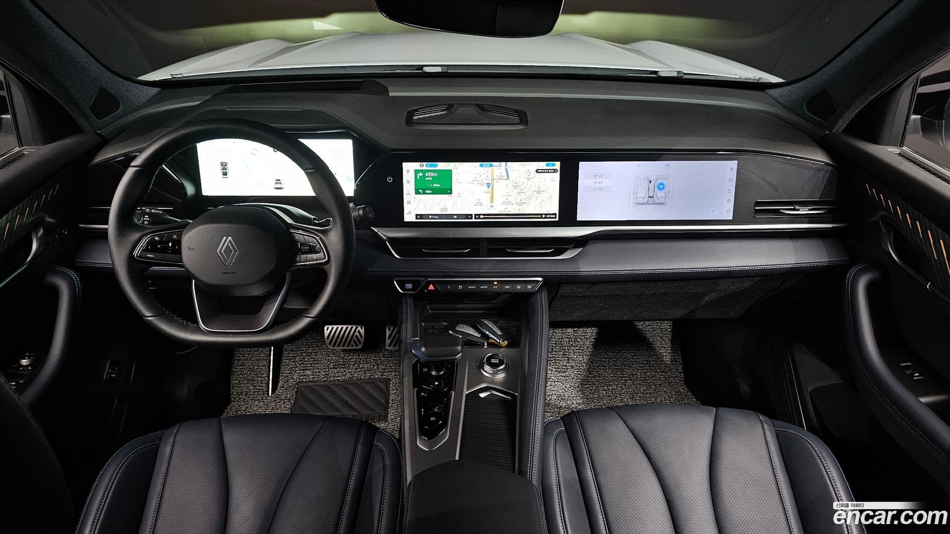 Main__Slider__Photo:Grand Koleos Renault Korea 2024.9-6