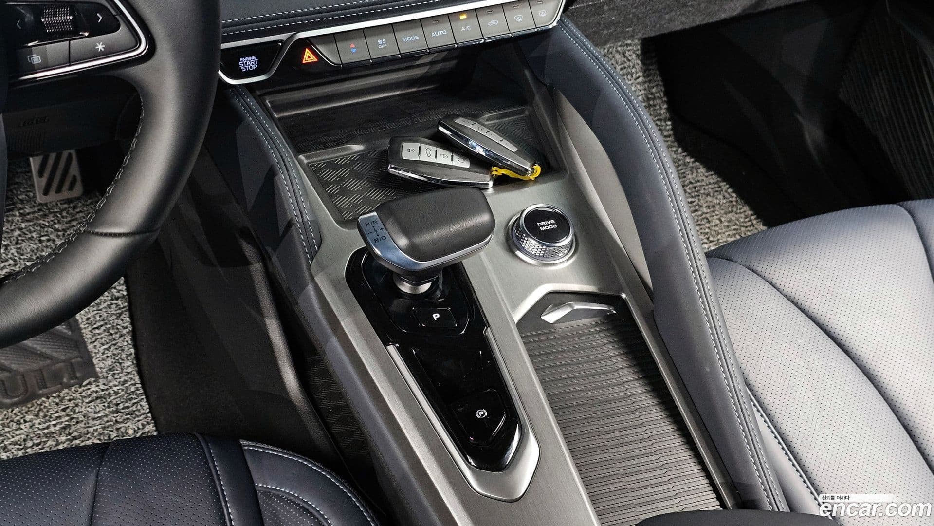 Main__Slider__Photo:Grand Koleos Renault Korea 2024.9-8