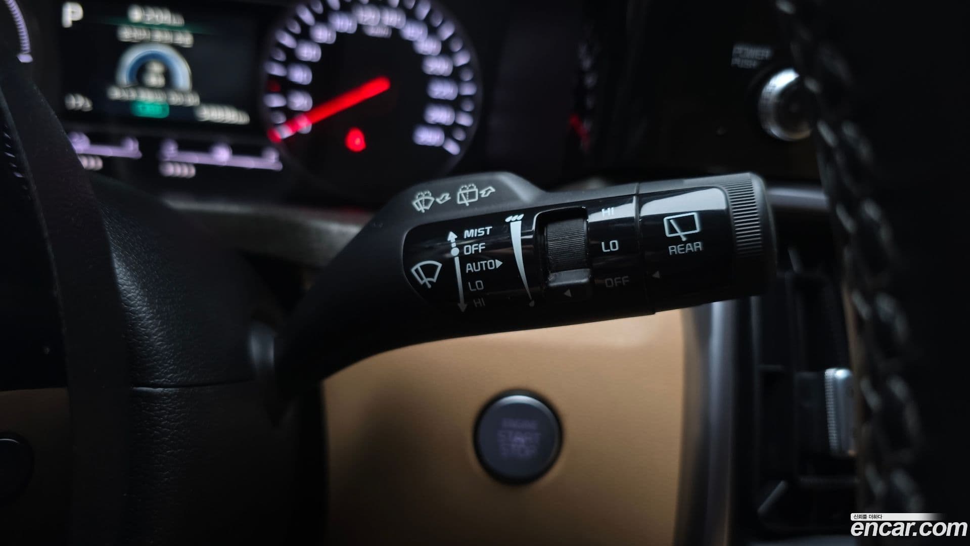 Main__Slider__Photo:Sorento Kia 2021.1-16