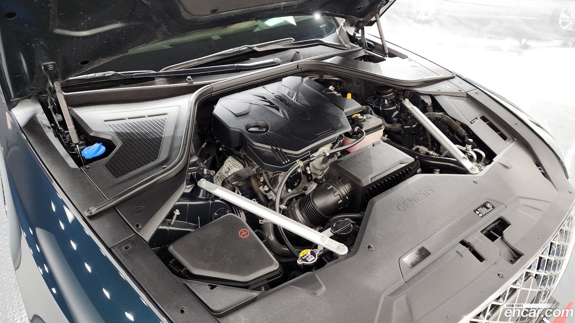 Main__Slider__Photo:G80 Genesis 2021.0-5