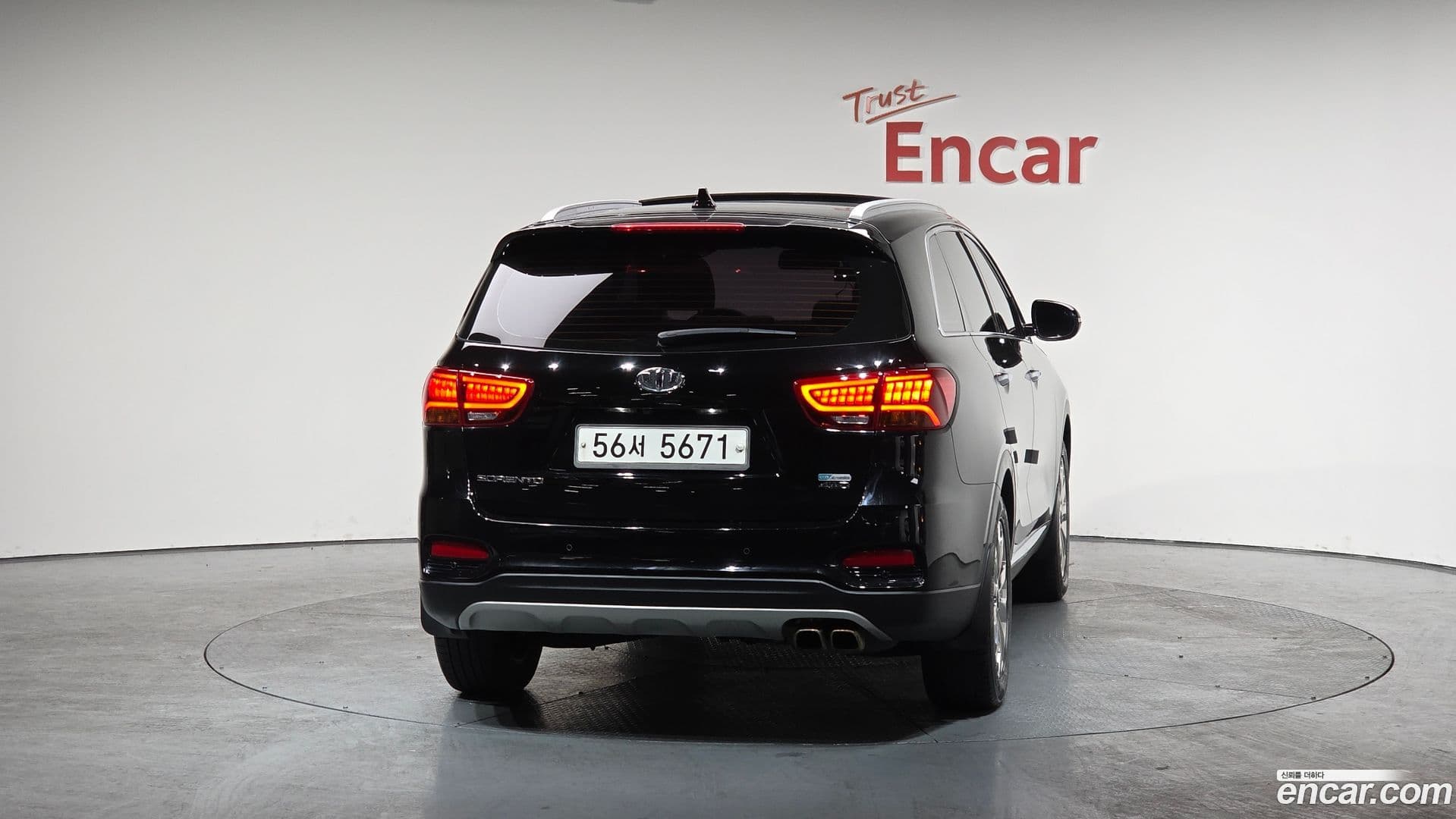 Main__Slider__Photo:Sorento Kia 2018.0-3