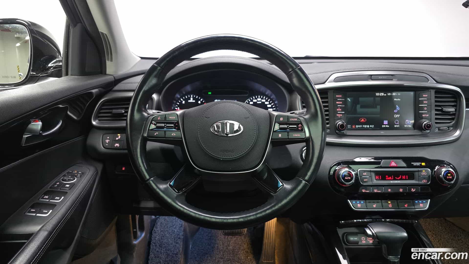 Sorento Kia 2018.0-OPTION-018
