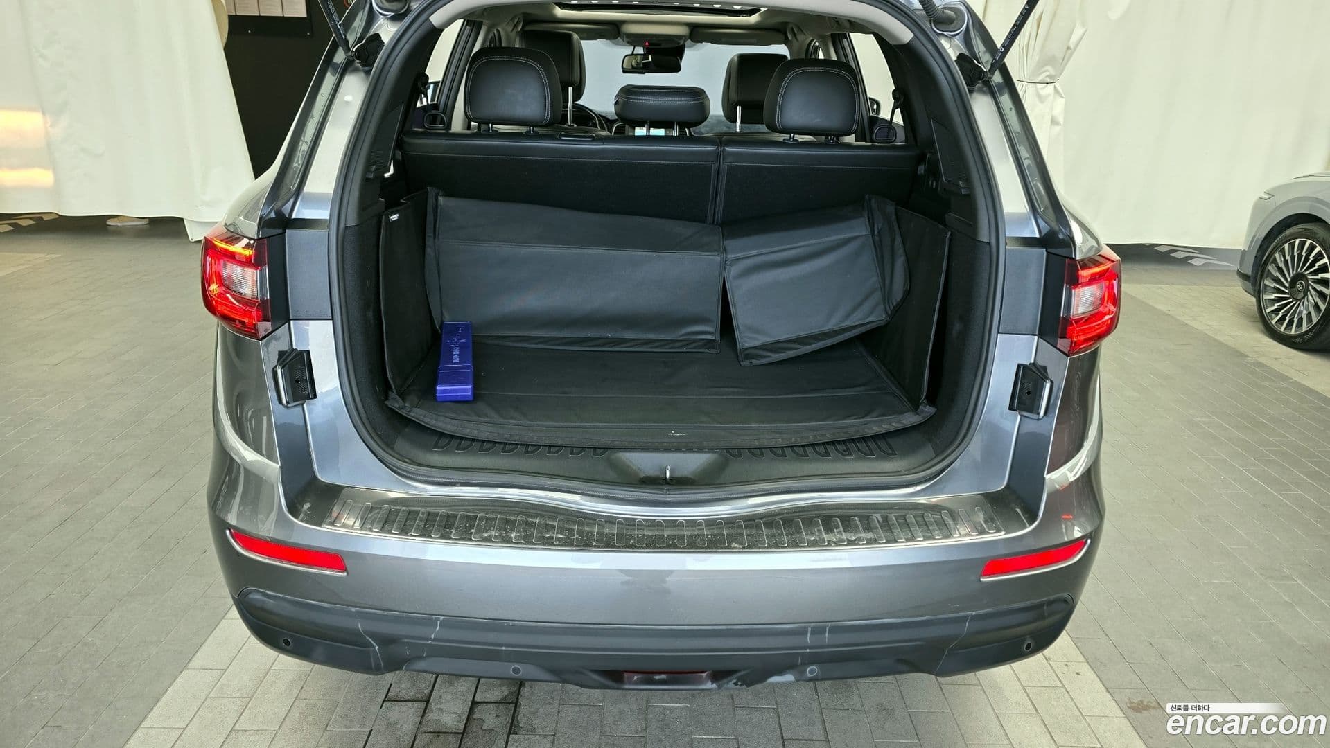 Main__Slider__Photo:QM6 Renault Korea 2018.6-19