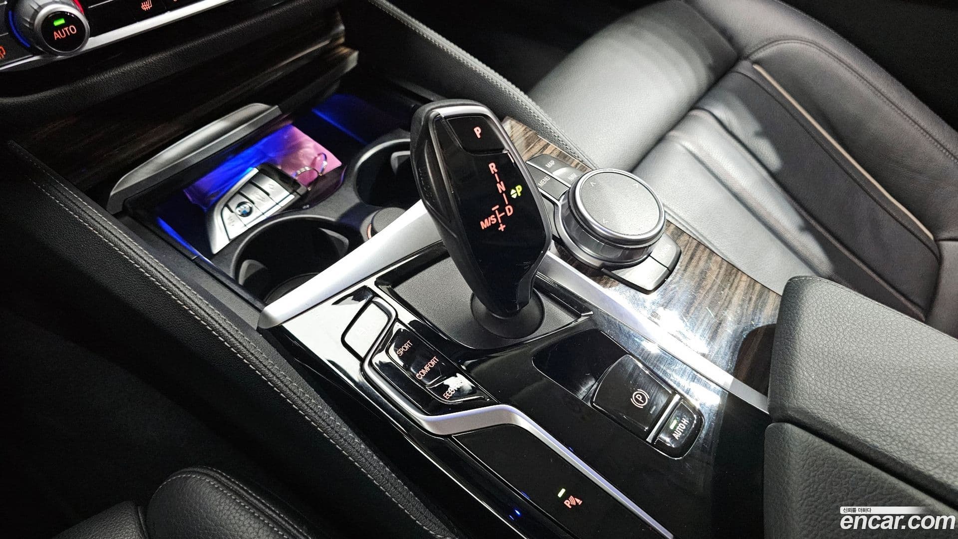 Main__Slider__Photo:5-Series BMW 2022.9-8