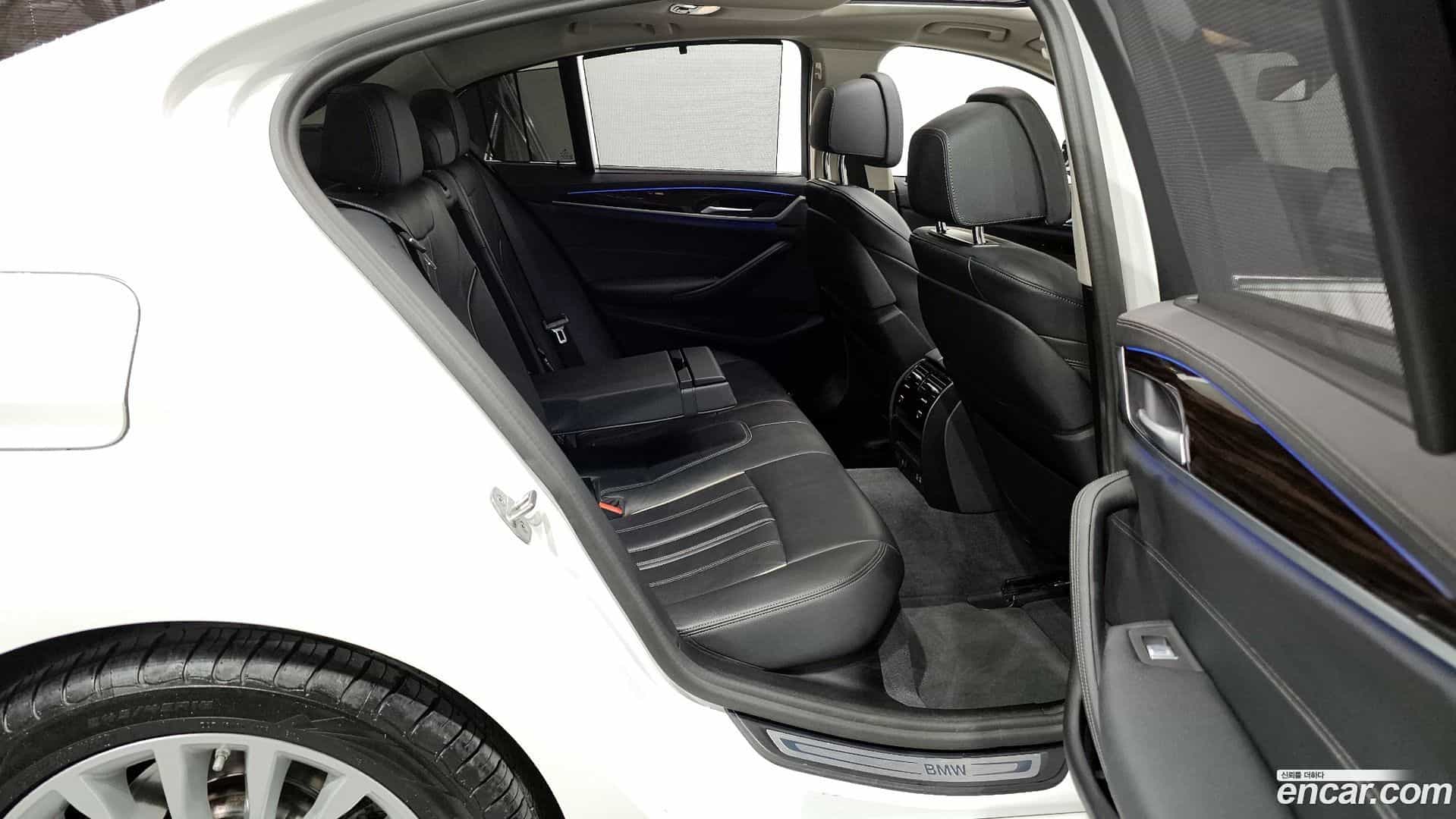 5-Series BMW 2022.9-OPTION-016