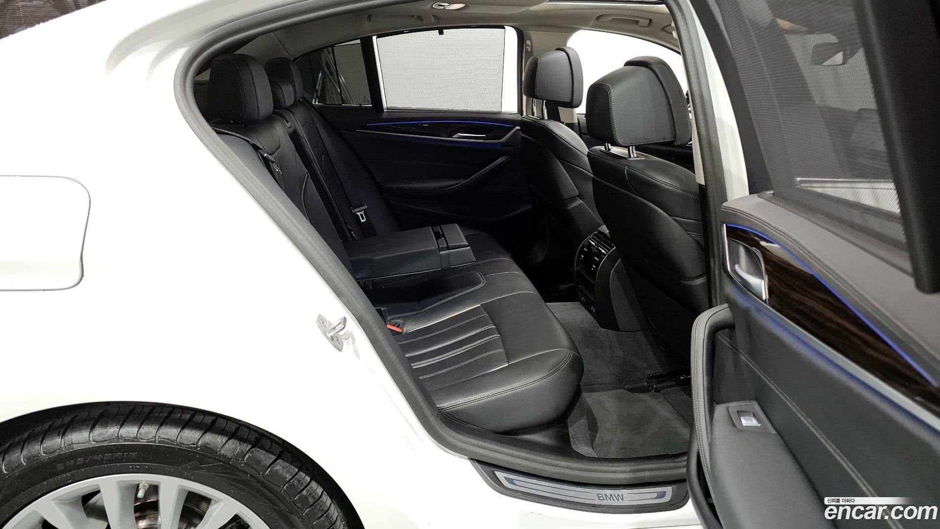 Main__Slider__Photo:5-Series BMW 2022.9-11