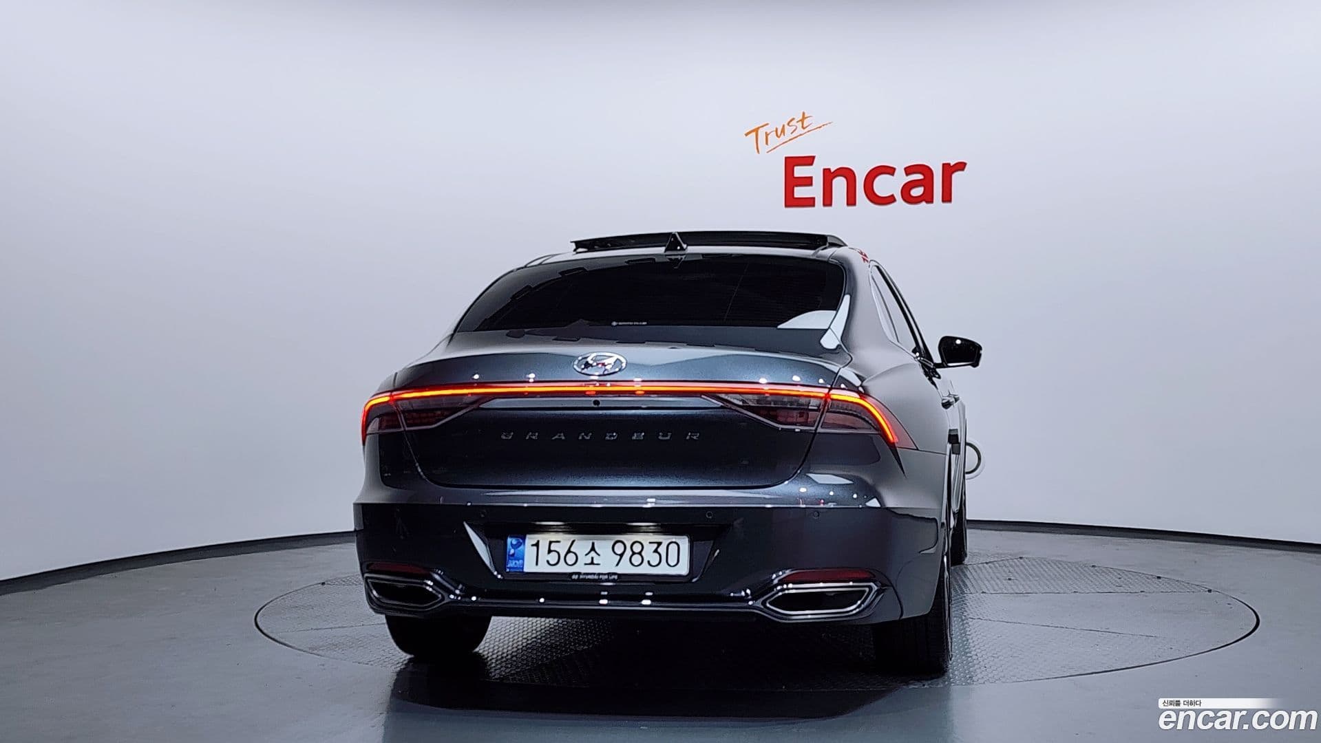 Main__Slider__Photo:Grandeur Hyundai 2020.9-3