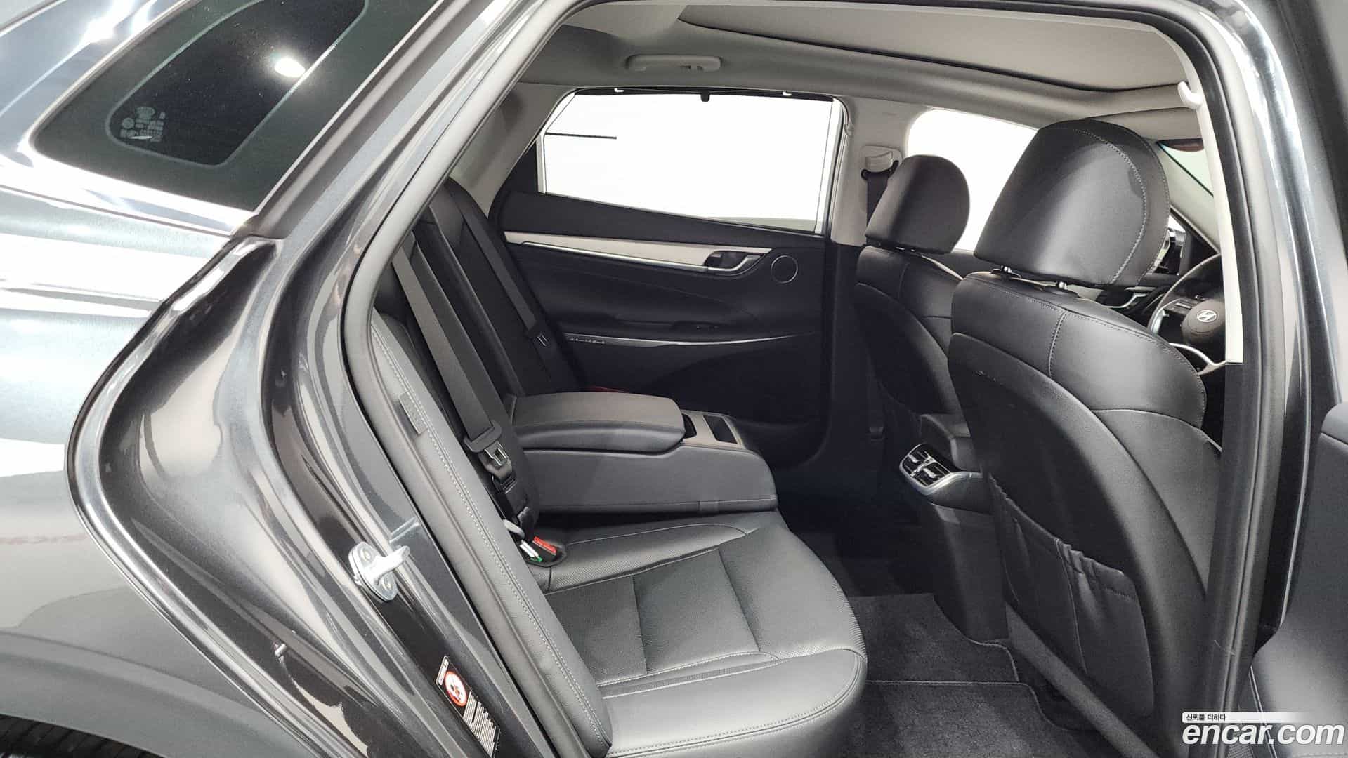 Grandeur Hyundai 2020.9-OPTION-016