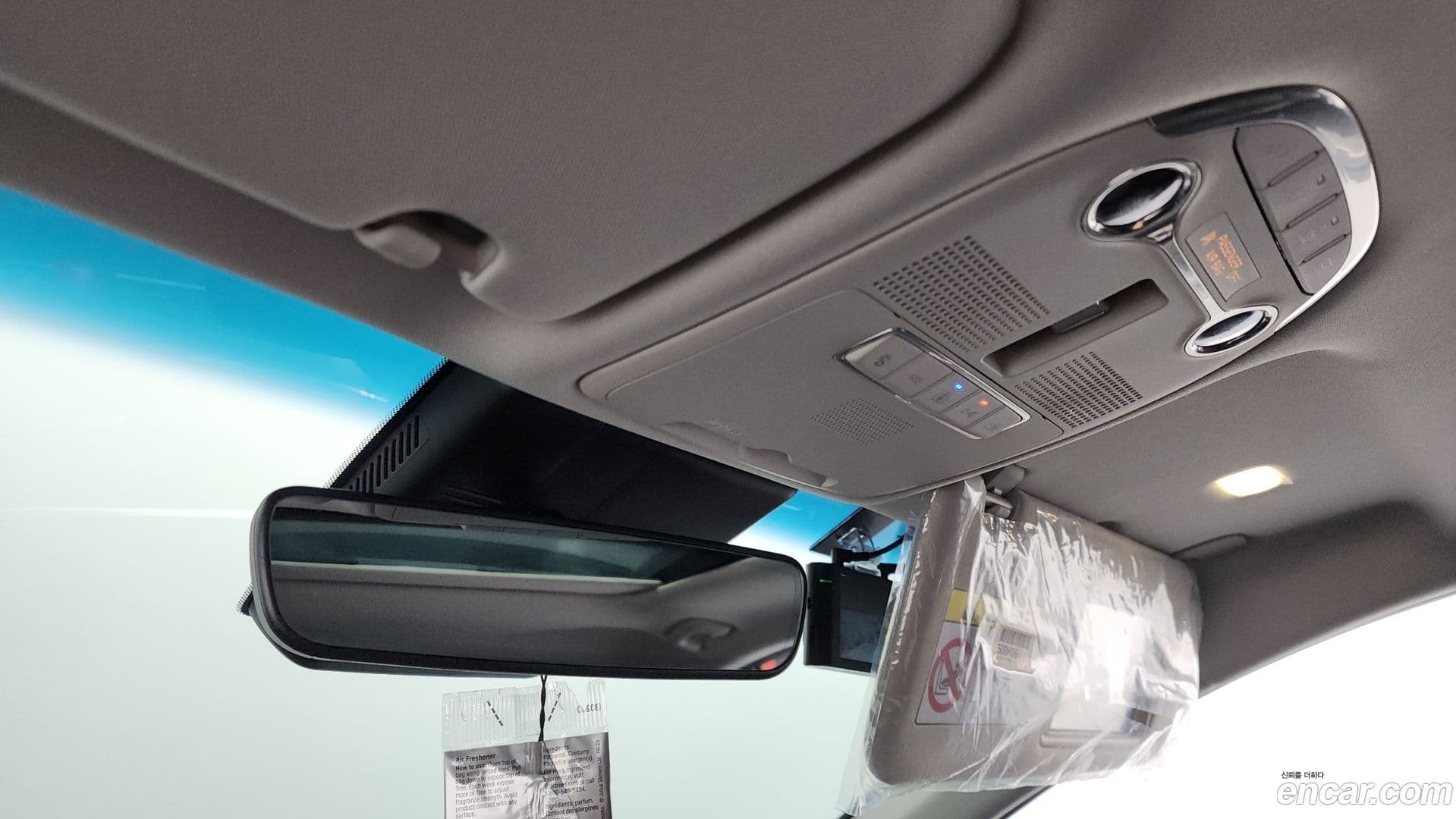 Main__Slider__Photo:Grandeur Hyundai 2020.9-16