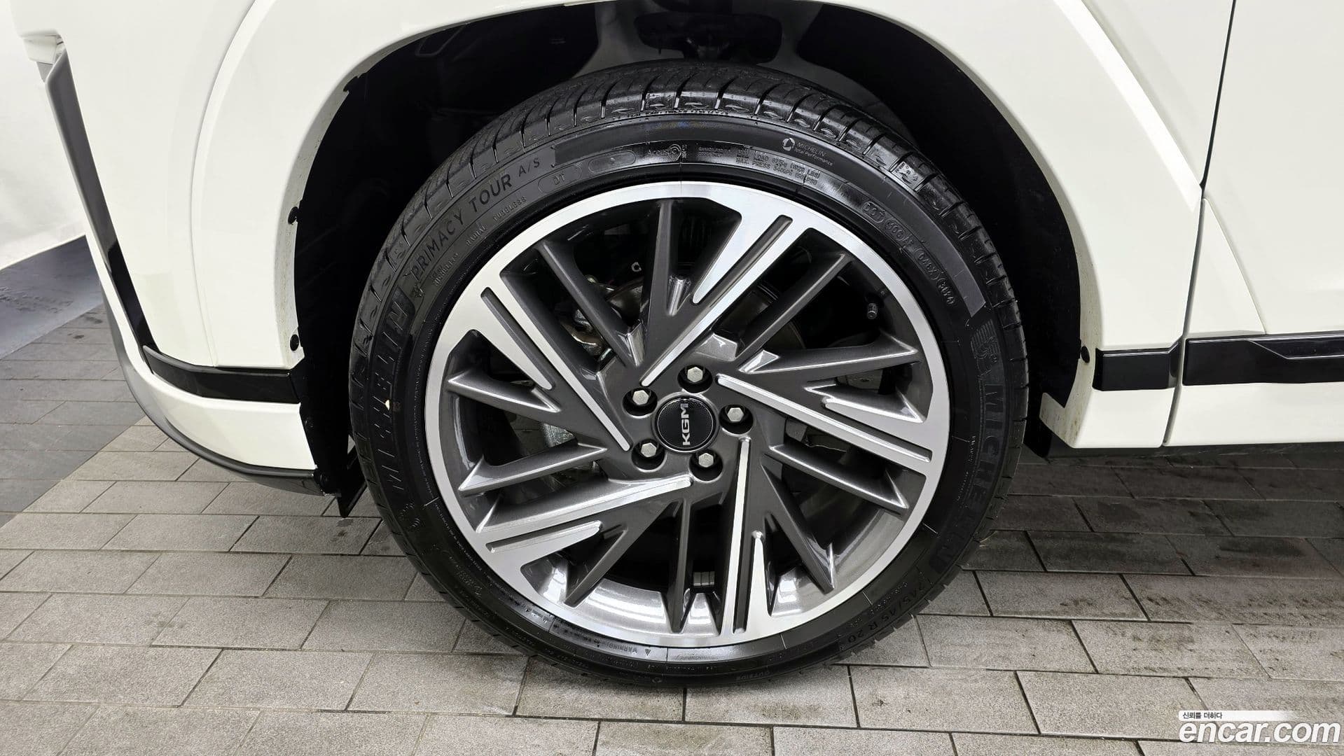 Main__Slider__Photo:Actyon KG_Mobility_Ssangyong 2024.10-4