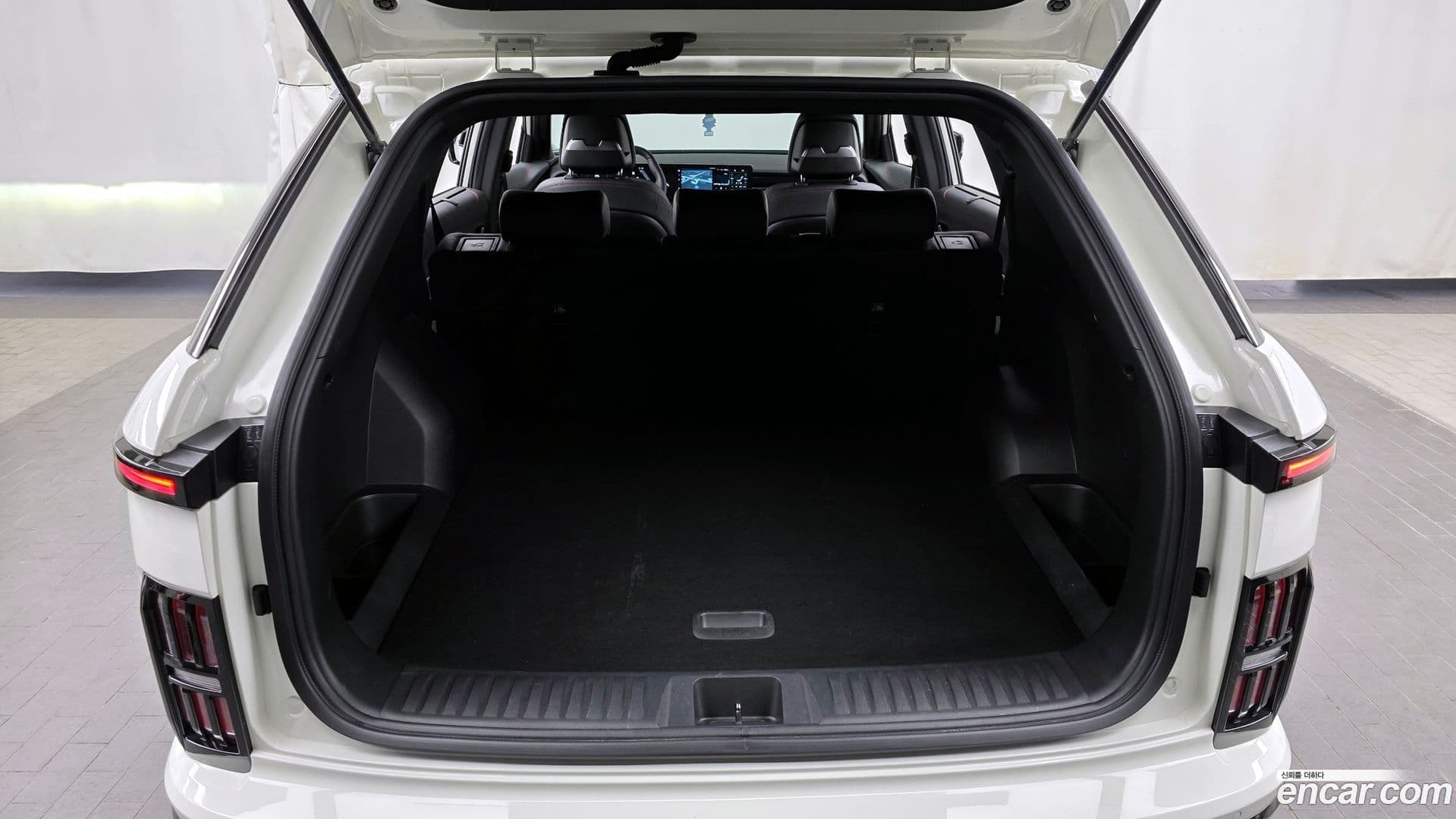 Main__Slider__Photo:Actyon KG_Mobility_Ssangyong 2024.10-19