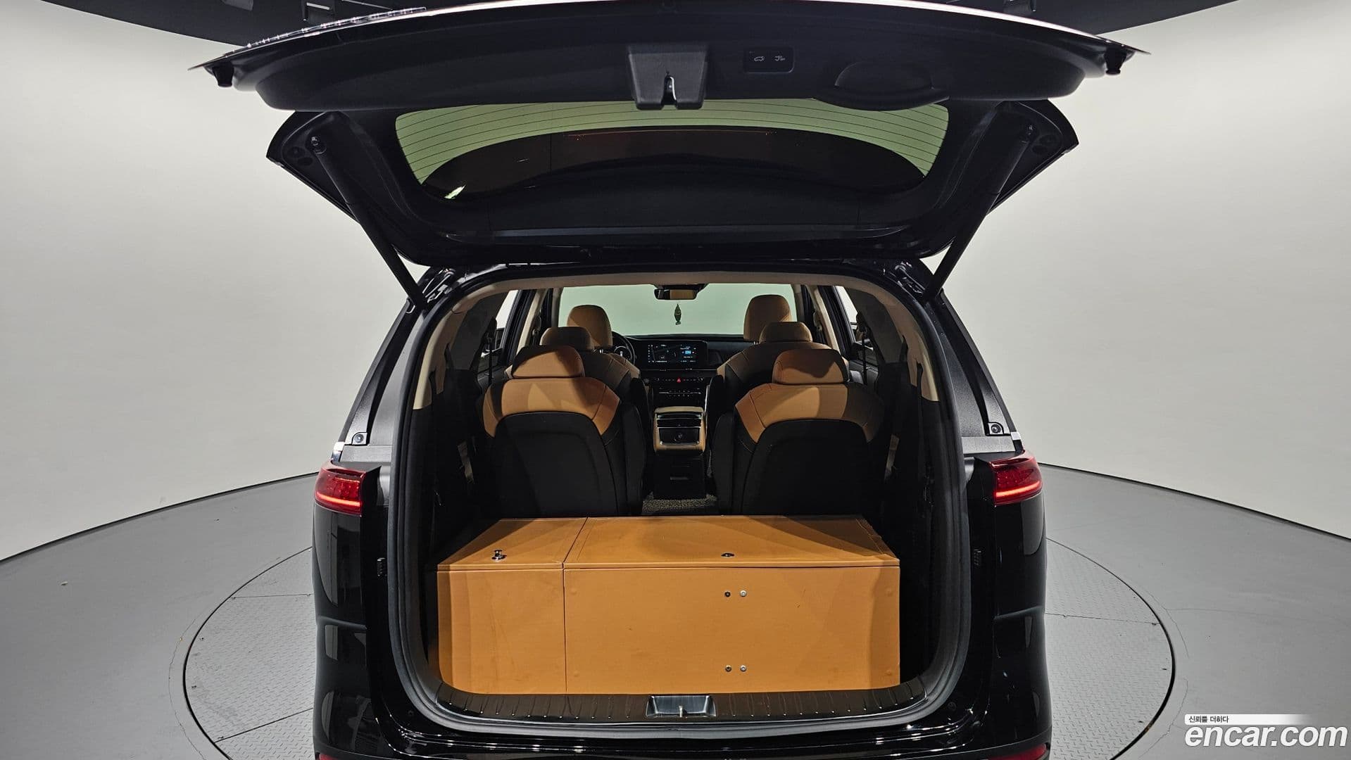 Main__Slider__Photo:Canival Kia 2020.9-19