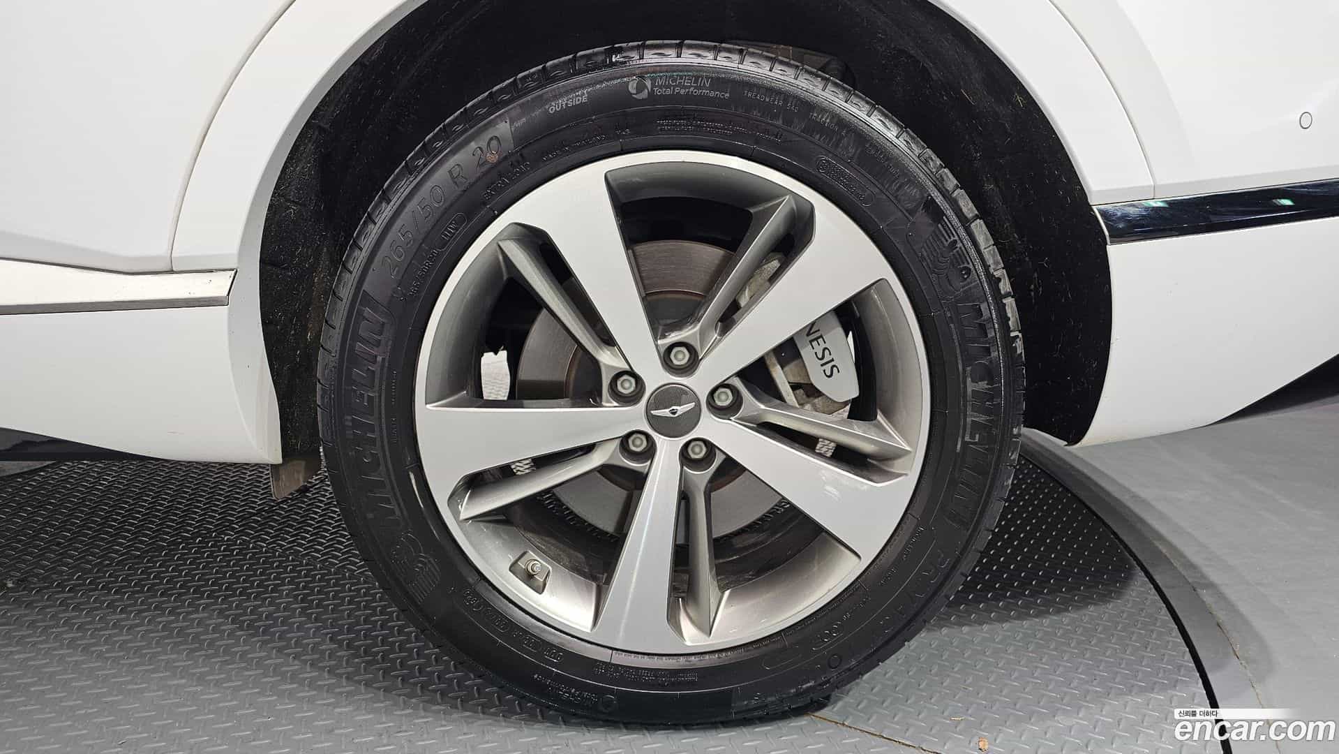 GV80 Genesis 2023.8-OUTER-005