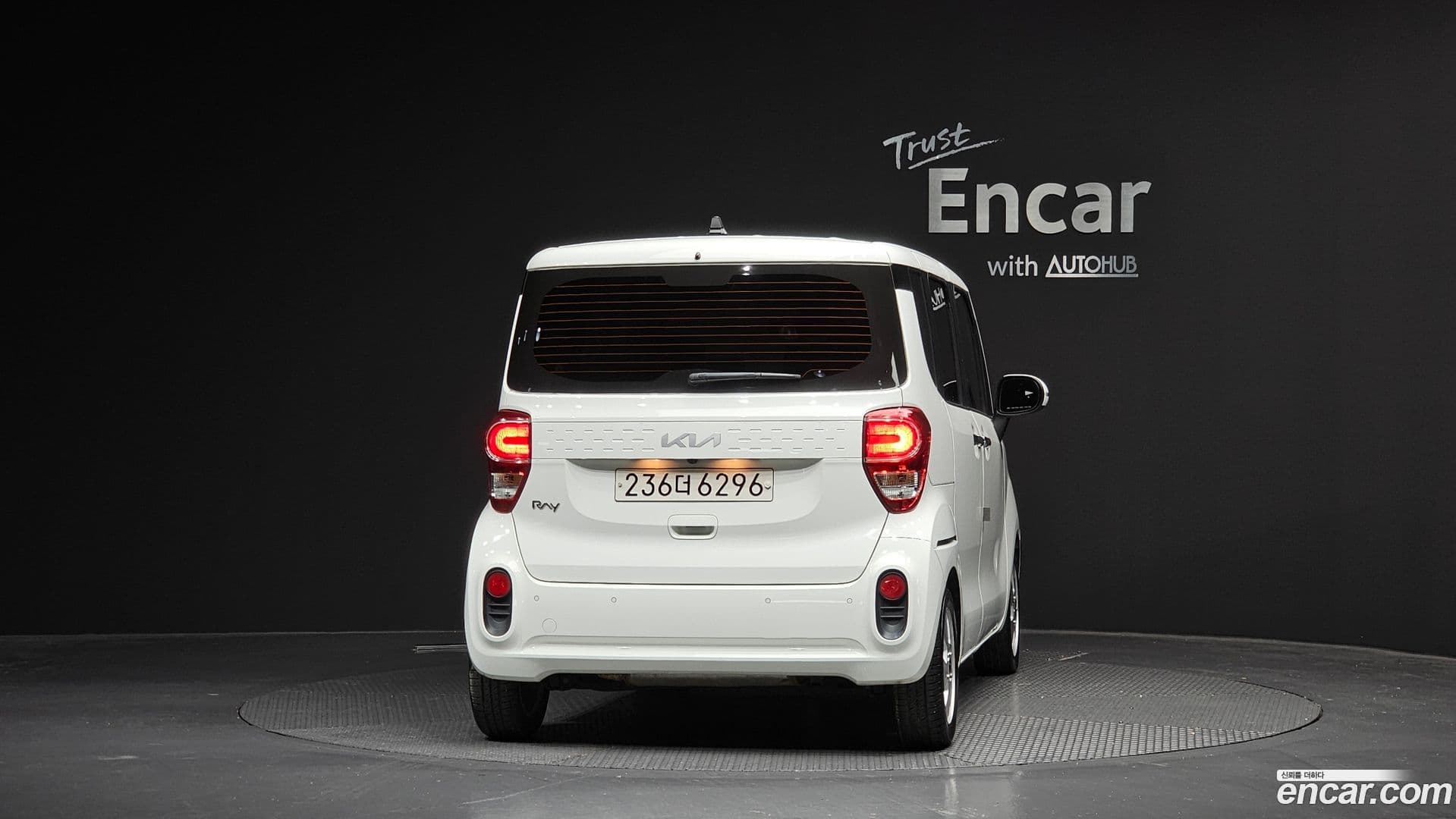 Main__Slider__Photo:RAY Kia 2022.5-3