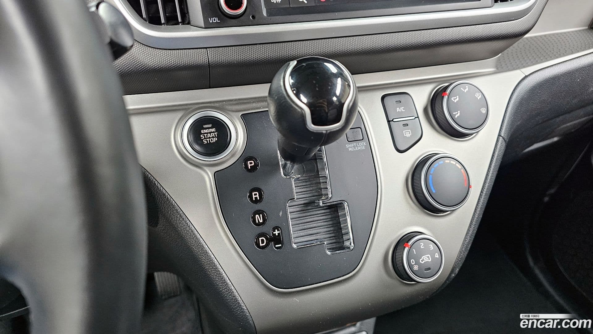 Main__Slider__Photo:RAY Kia 2022.5-8