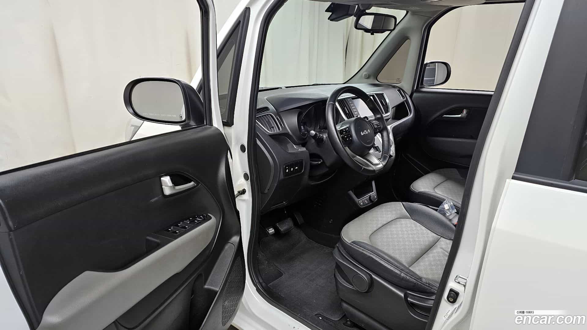 RAY Kia 2022.5-INNER-010