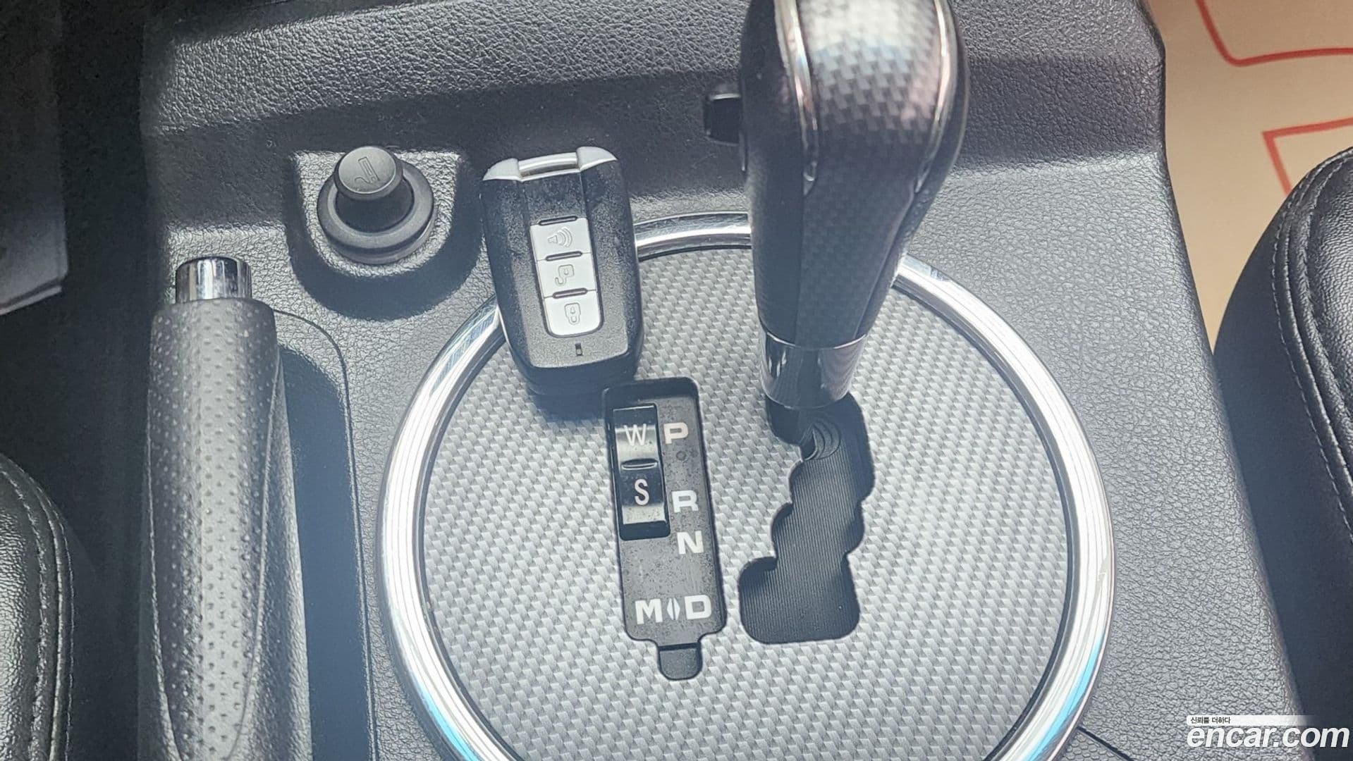 Main__Slider__Photo:KORANDO KG_Mobility_Ssangyong 2014.11-10