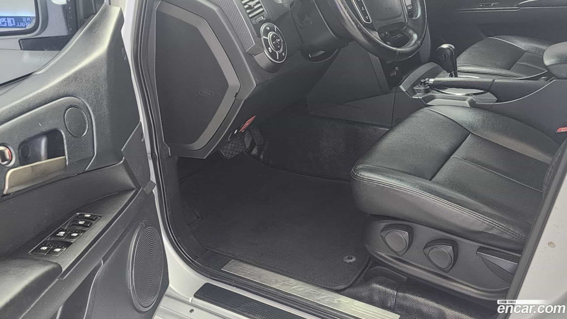 KORANDO KG_Mobility_Ssangyong 2014.11-OPTION-018