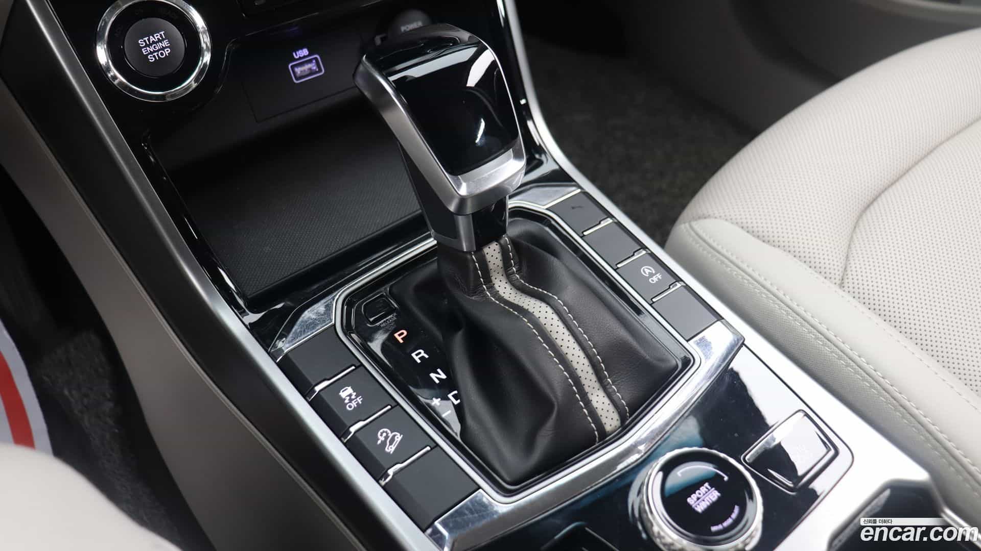 KORANDO KG_Mobility_Ssangyong 2020.6-OPTION-016