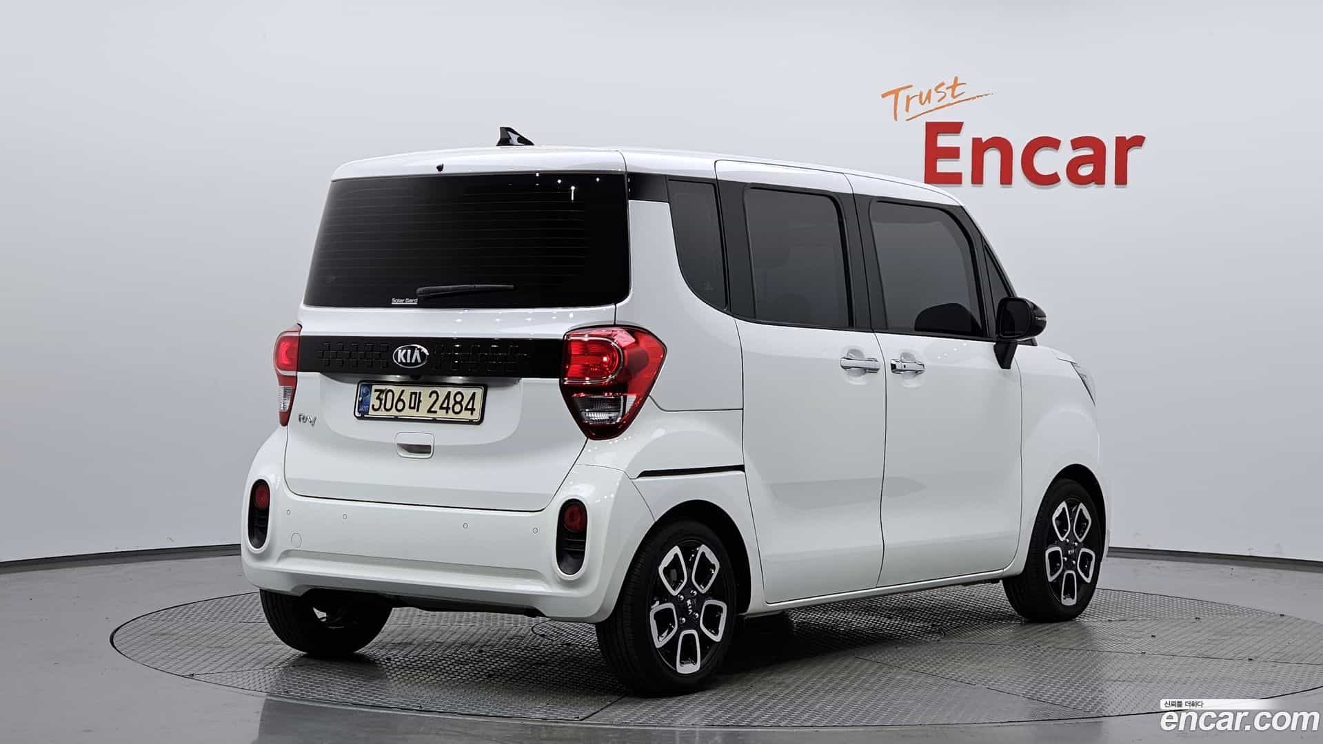 RAY Kia 2021.4-OUTER-002