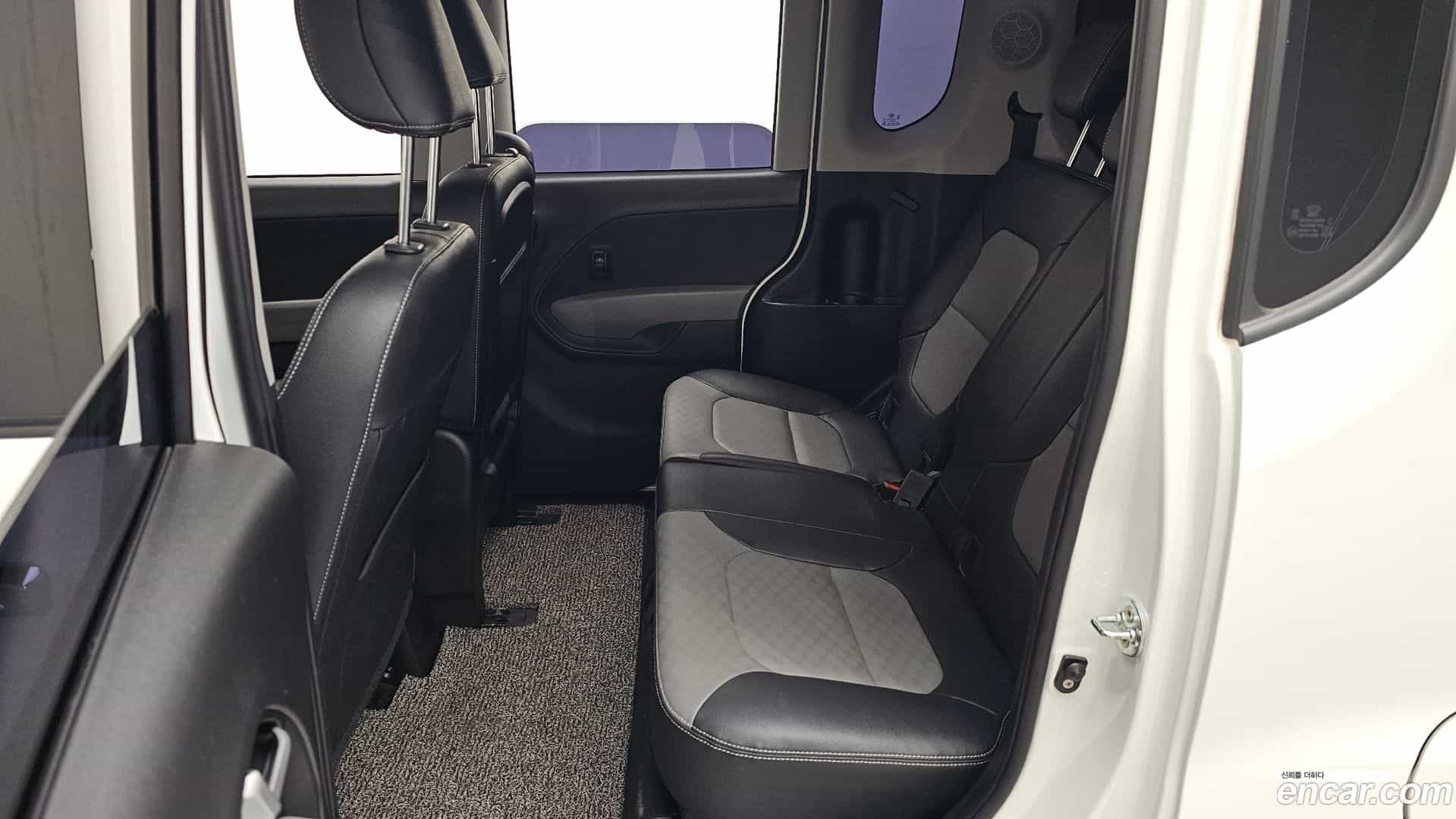 RAY Kia 2021.4-OPTION-016