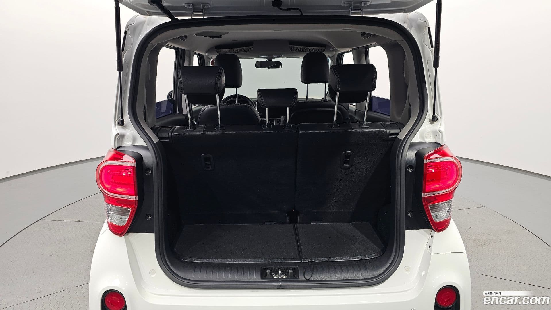 Main__Slider__Photo:RAY Kia 2021.4-19