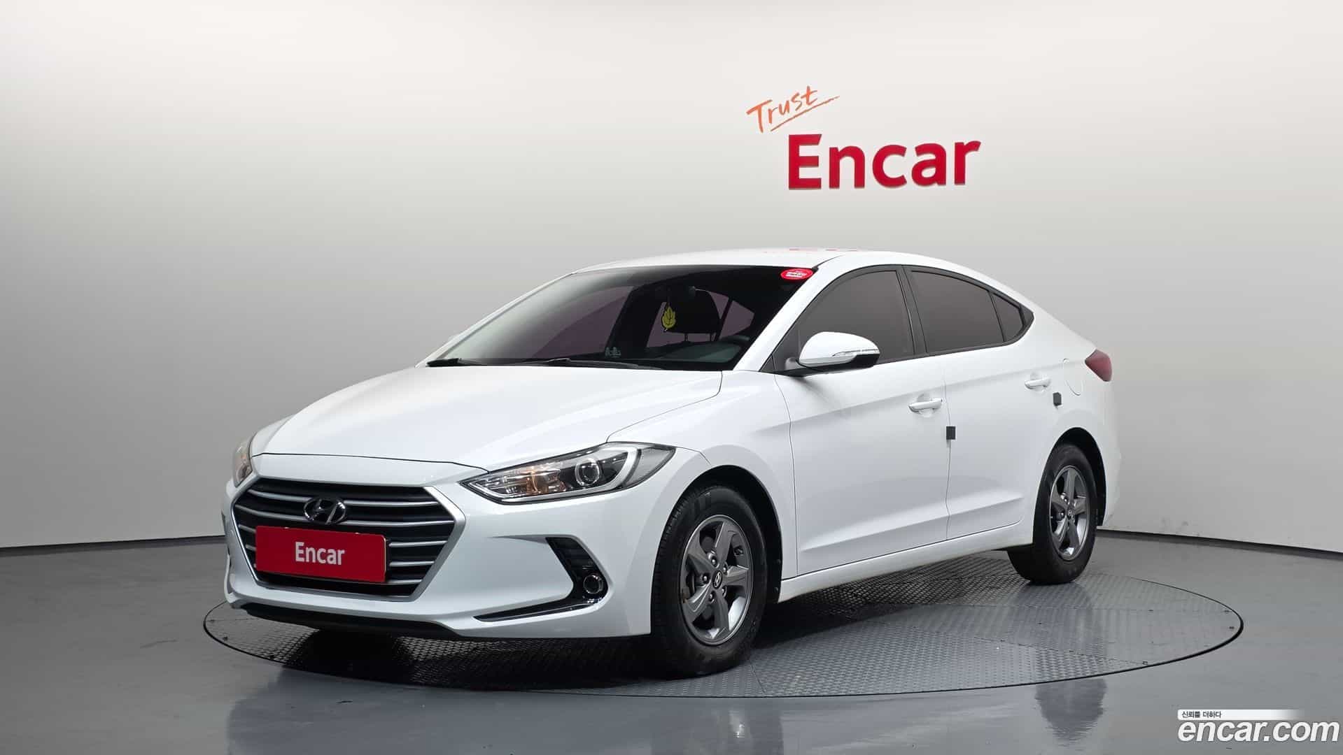 AVANTE Hyundai 2017.7-OUTER-001