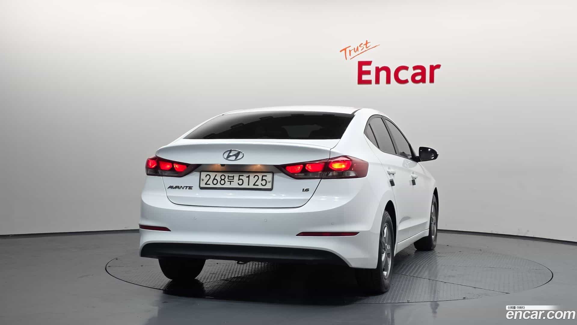 AVANTE Hyundai 2017.7-OUTER-004