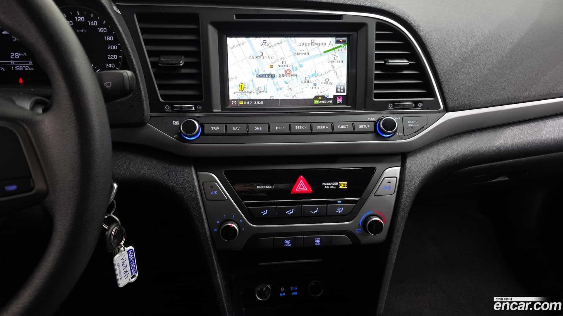 AVANTE Hyundai 2017.7-OPTION-018