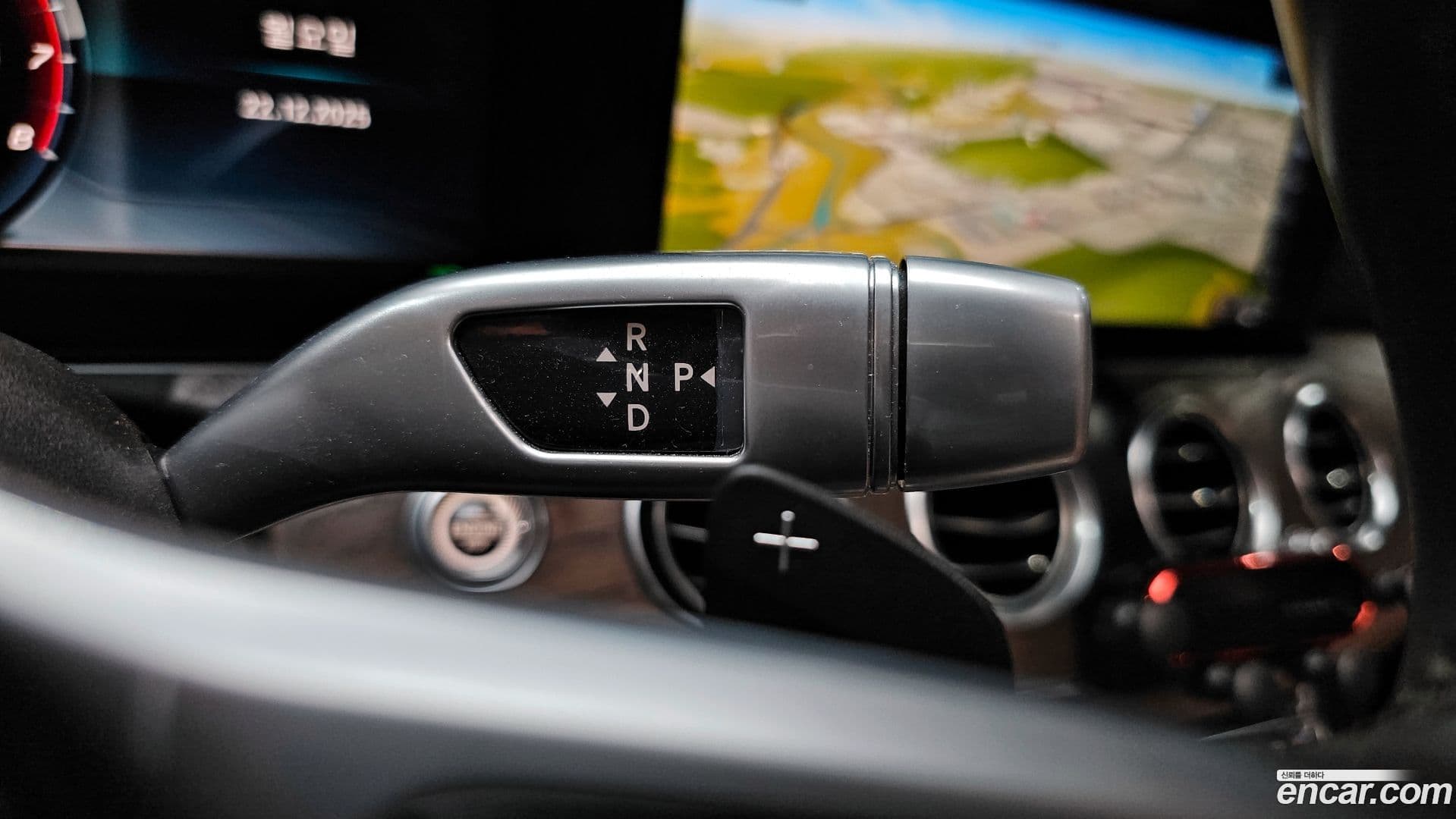 Main__Slider__Photo:E-Class Mercedes-Benz 2018.9-8