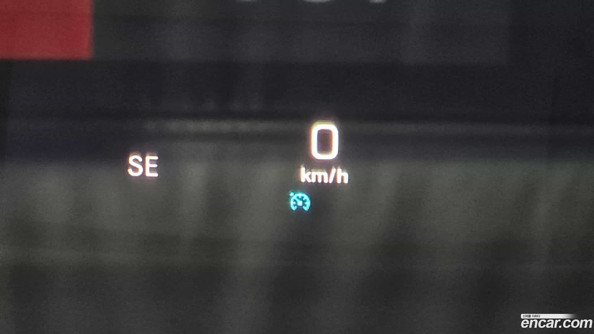 E-Class Mercedes-Benz 2018.9-OPTION-023