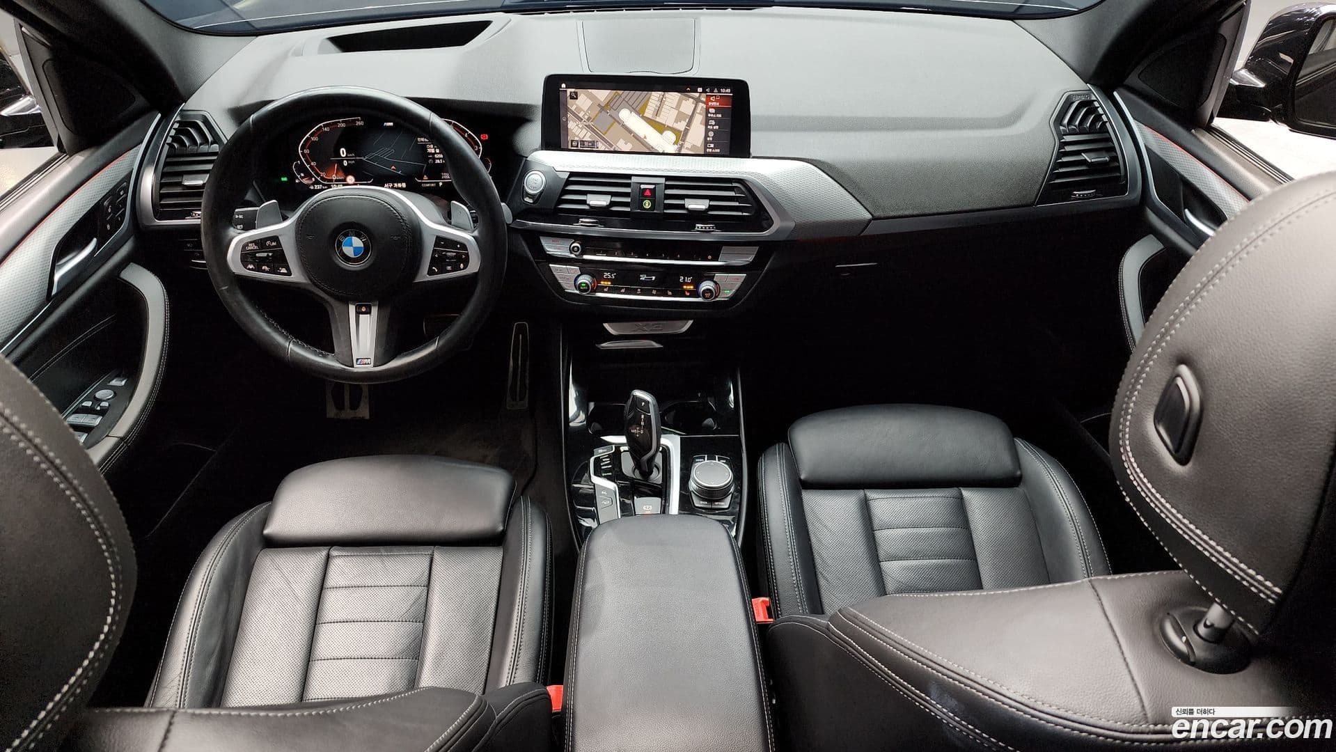 Main__Slider__Photo:X3 BMW 2021.2-6