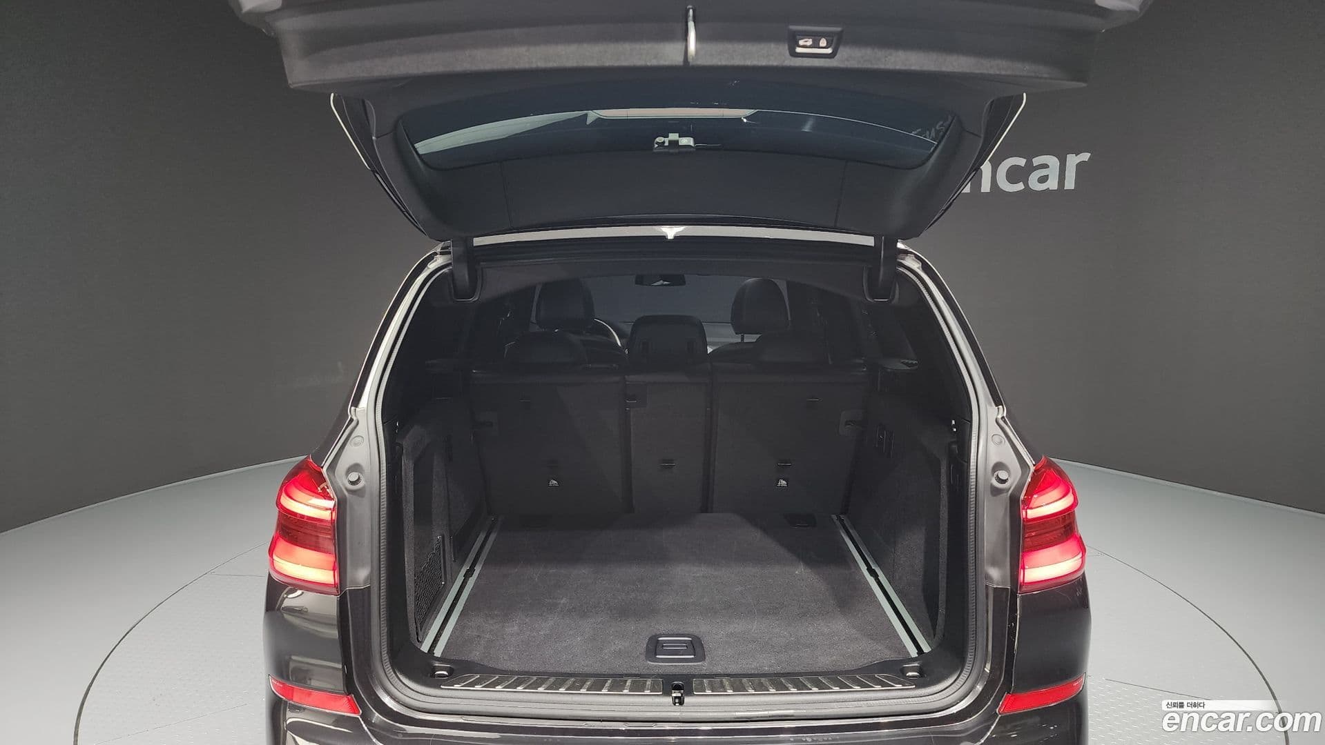 Main__Slider__Photo:X3 BMW 2021.2-19