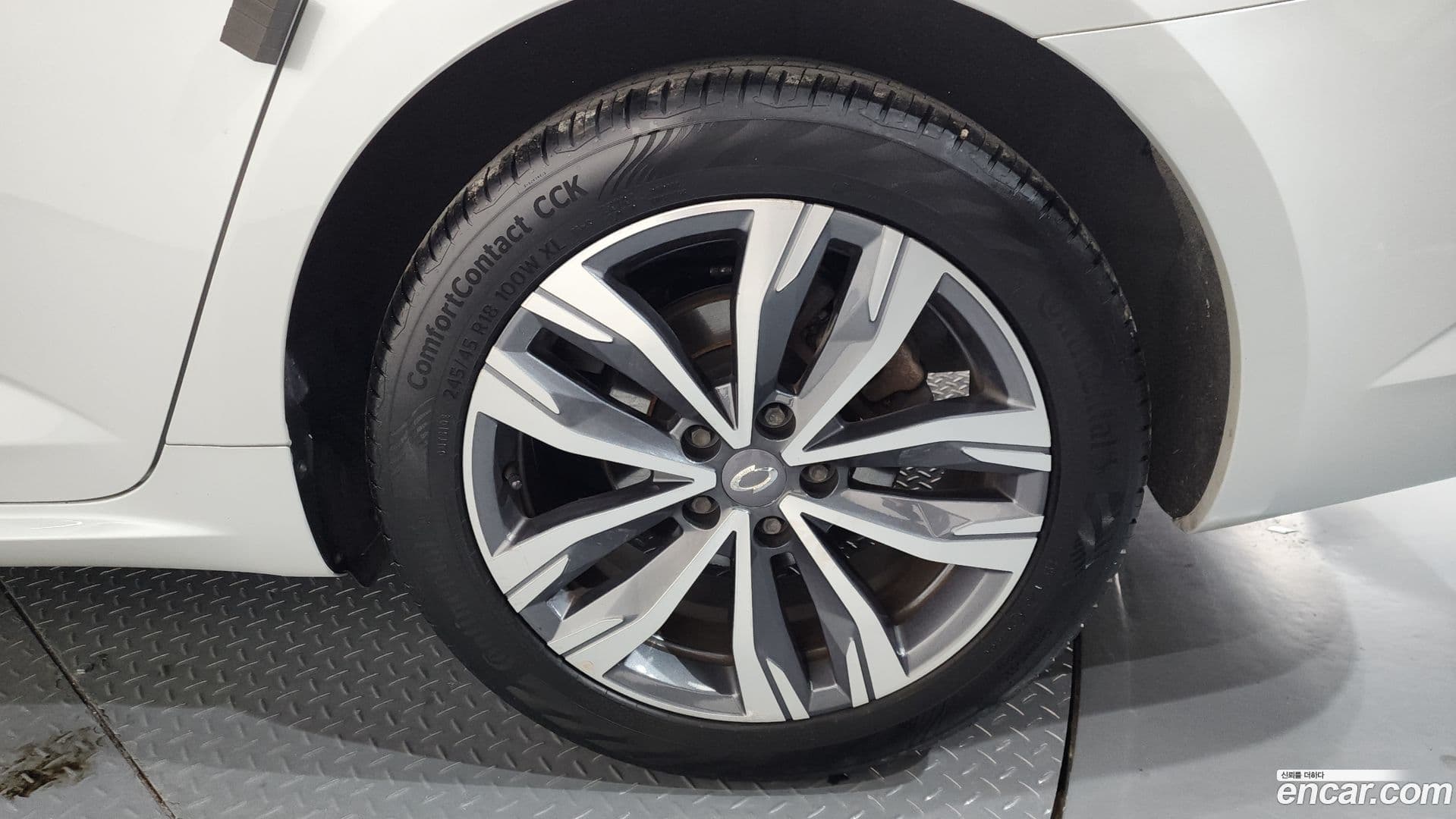 Main__Slider__Photo:SM6 Renault Korea 2020.7-4