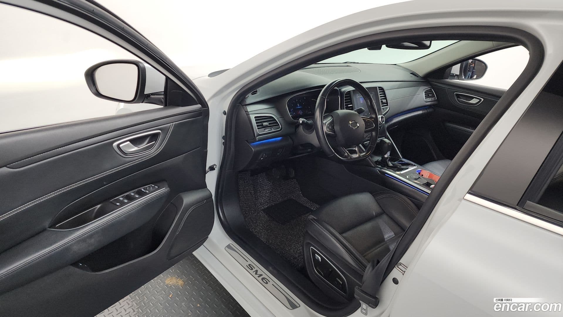 Main__Slider__Photo:SM6 Renault Korea 2020.7-9