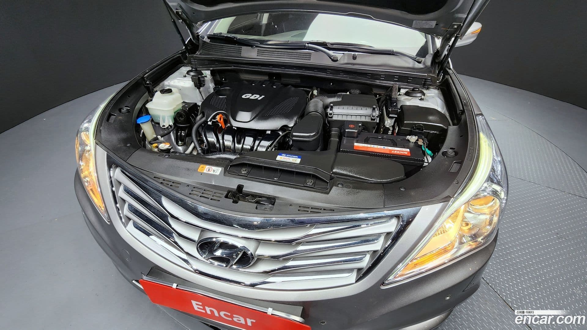 Main__Slider__Photo:Grandeur Hyundai 2012.4-5