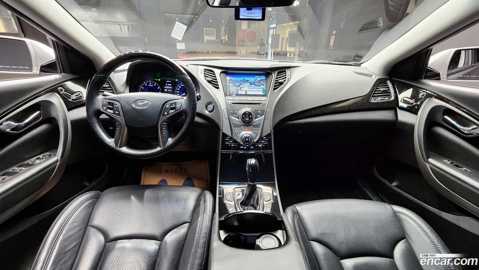 Grandeur Hyundai 2012.4-INNER-007