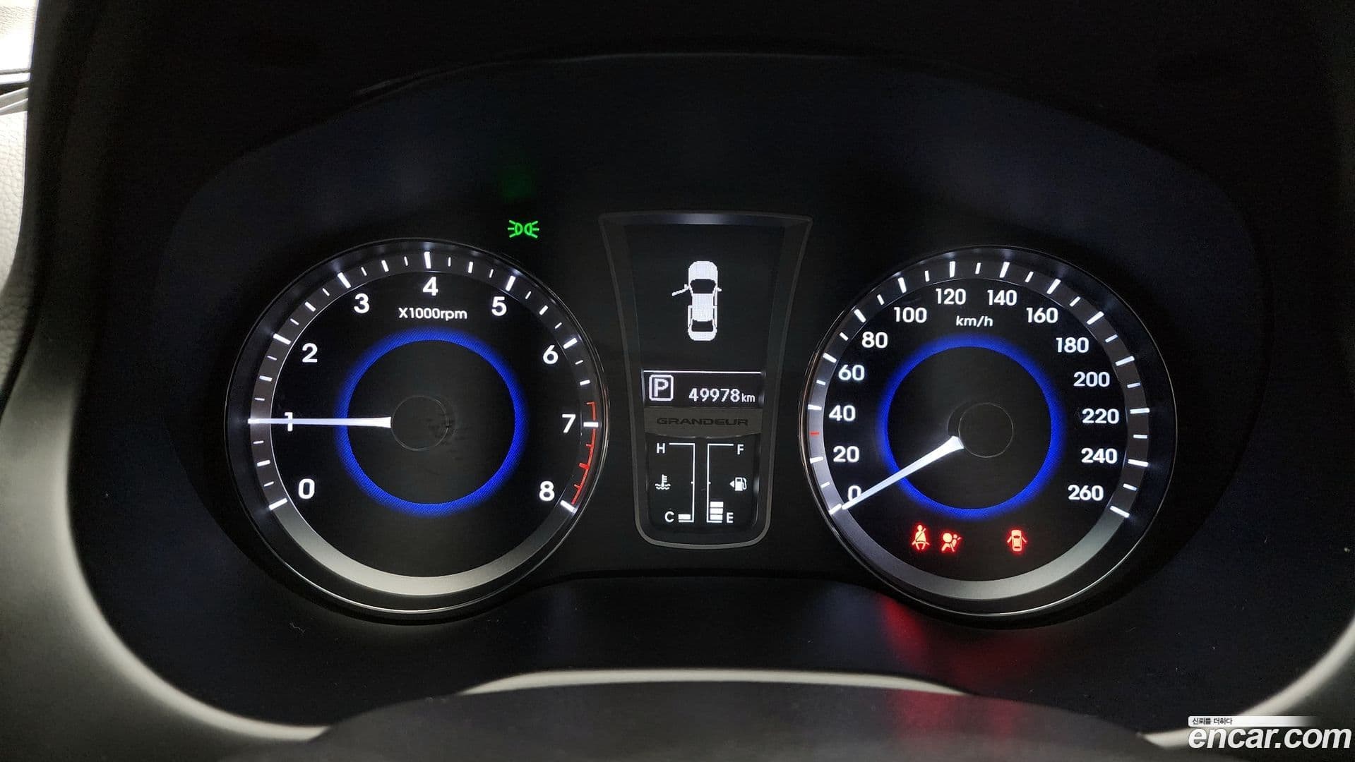 Main__Slider__Photo:Grandeur Hyundai 2012.4-7