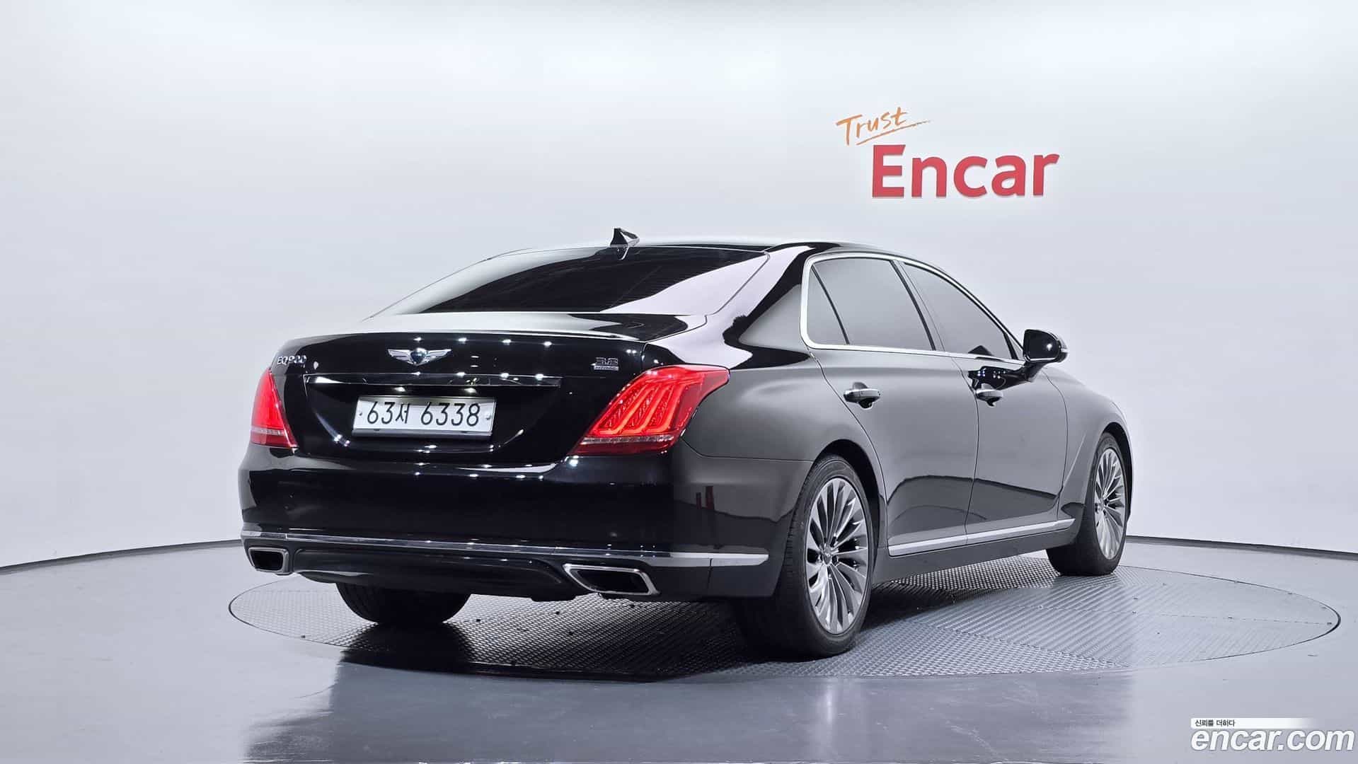 EQ900 Genesis 2018.9-OUTER-002