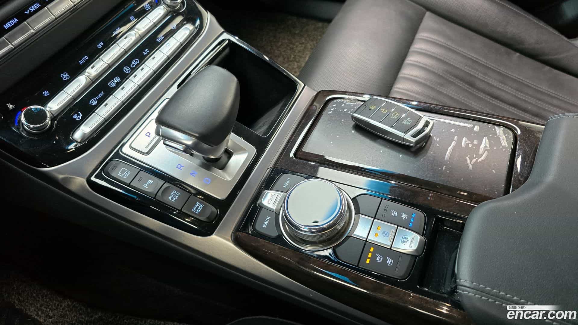 EQ900 Genesis 2018.9-INNER-009