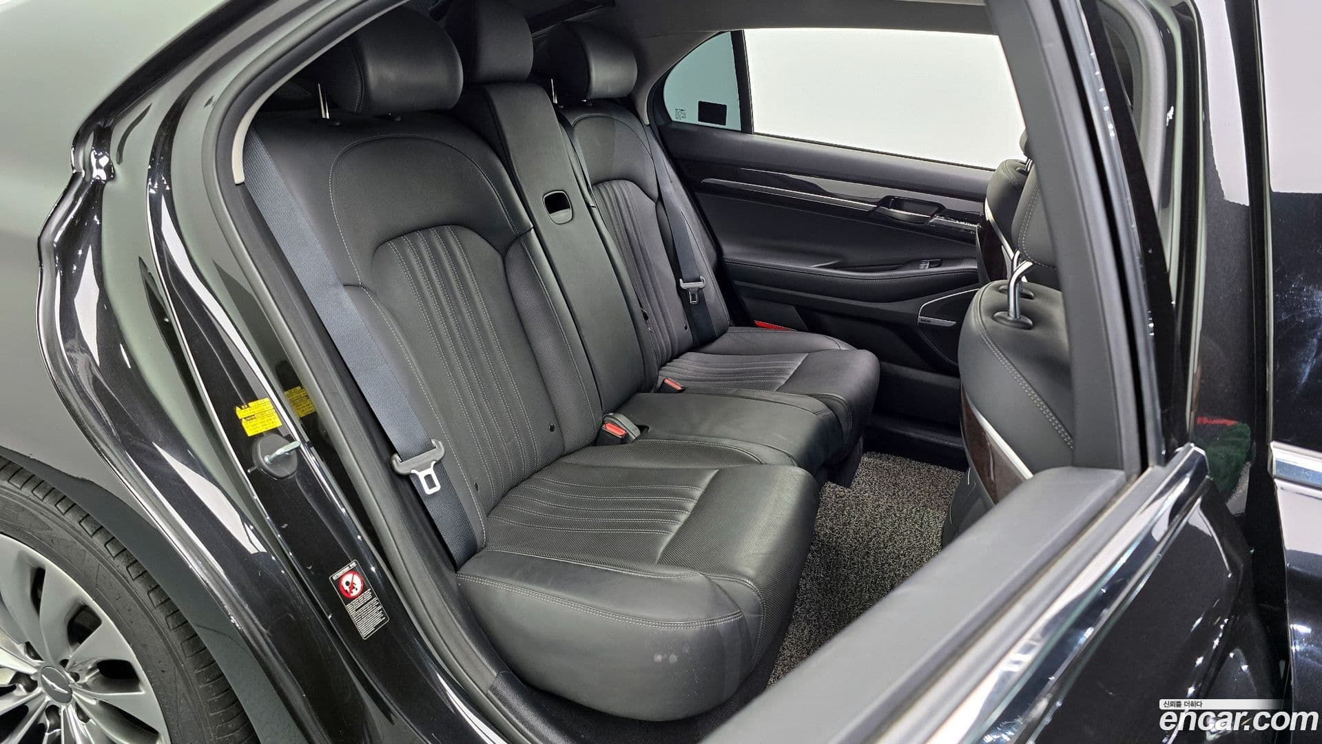 Main__Slider__Photo:EQ900 Genesis 2018.9-11