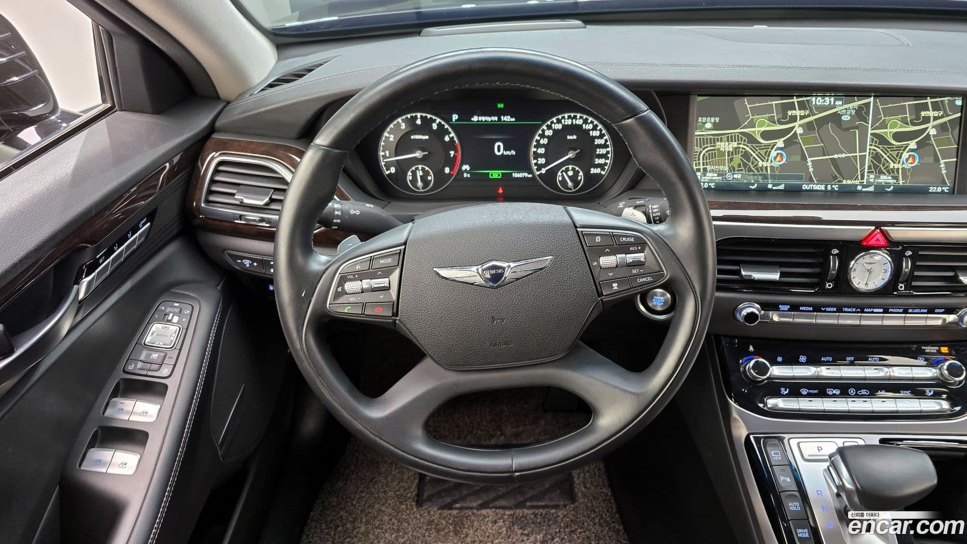 Main__Slider__Photo:EQ900 Genesis 2018.9-13