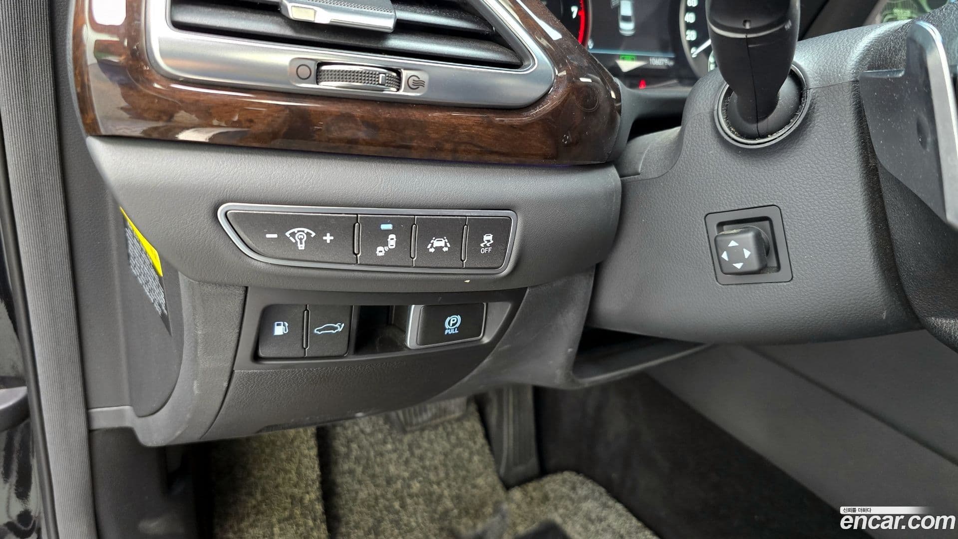 Main__Slider__Photo:EQ900 Genesis 2018.9-14