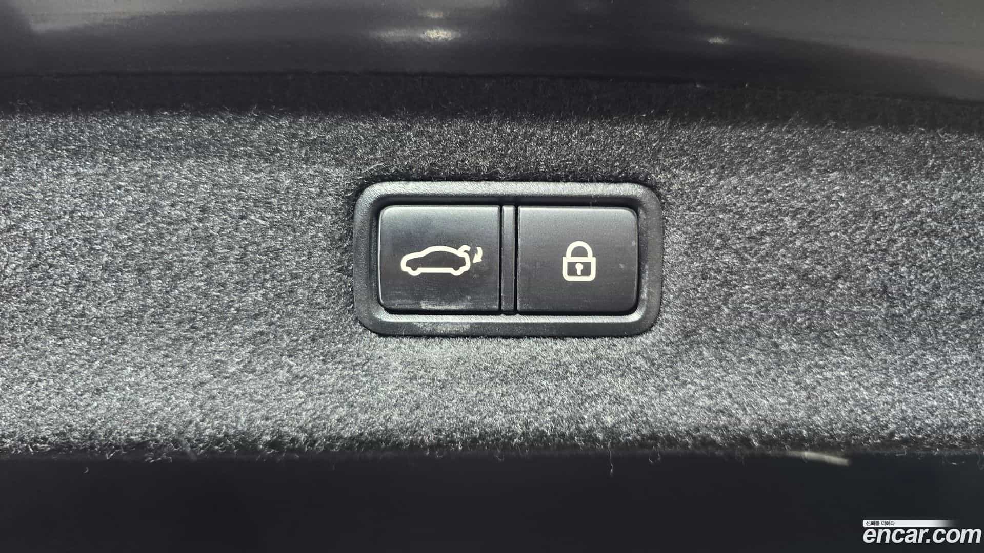 EQ900 Genesis 2018.9-OPTION-024