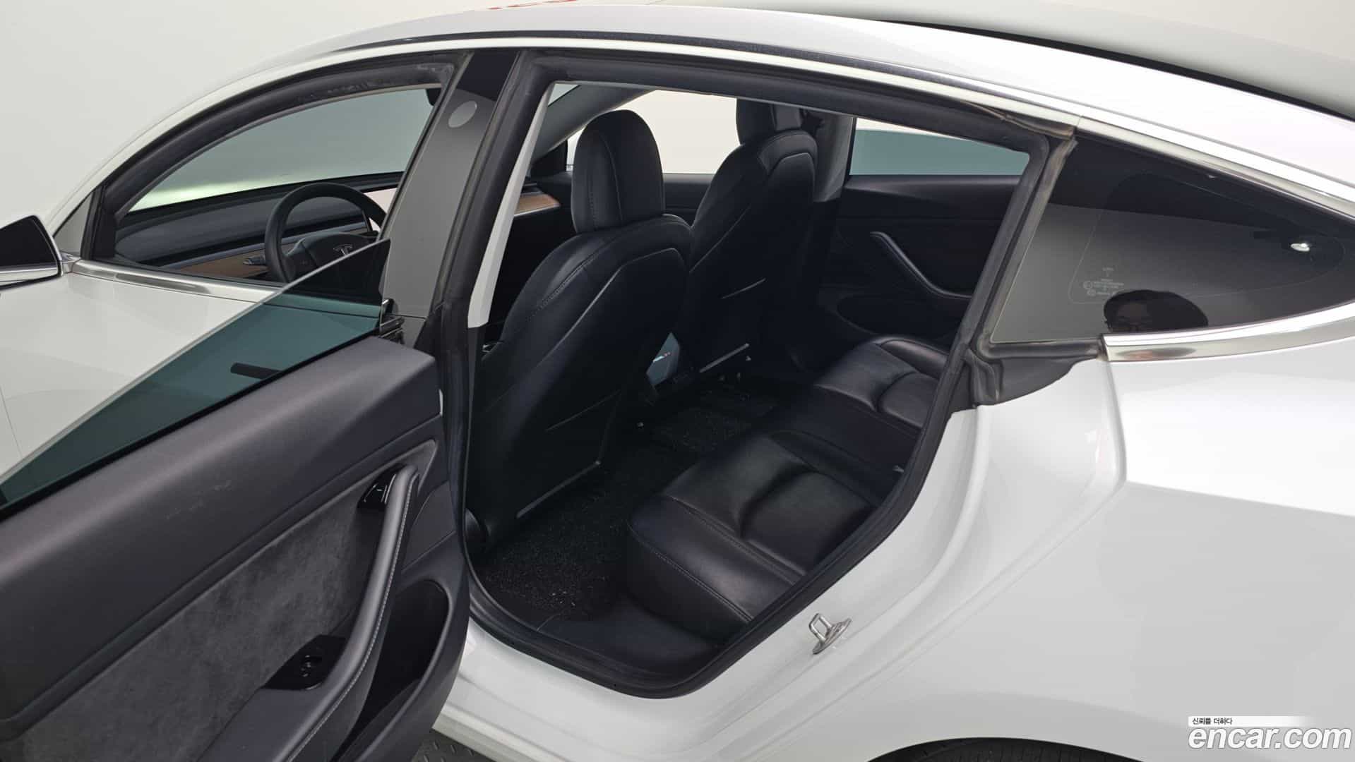 Model 3 Tesla 2020.10-OPTION-017