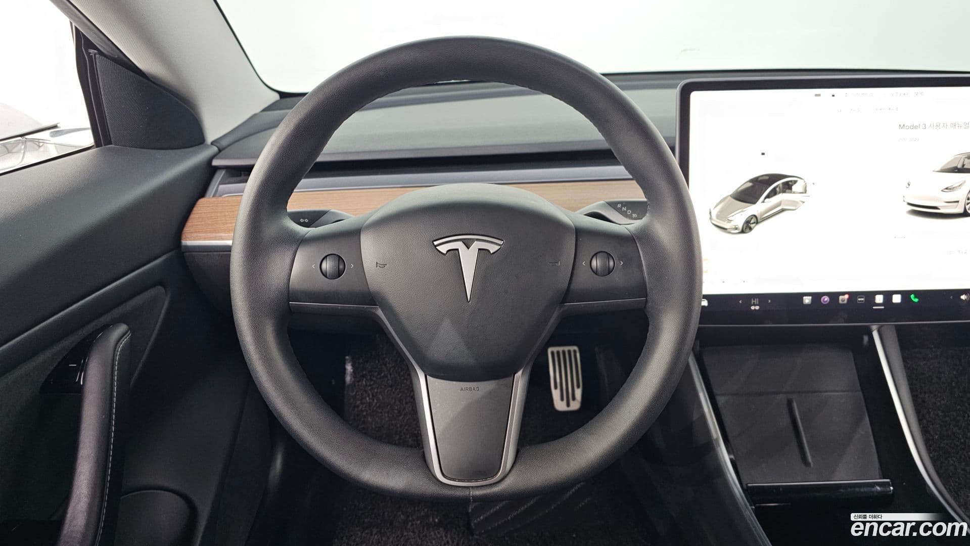 Main__Slider__Photo:Model 3 Tesla 2020.10-13