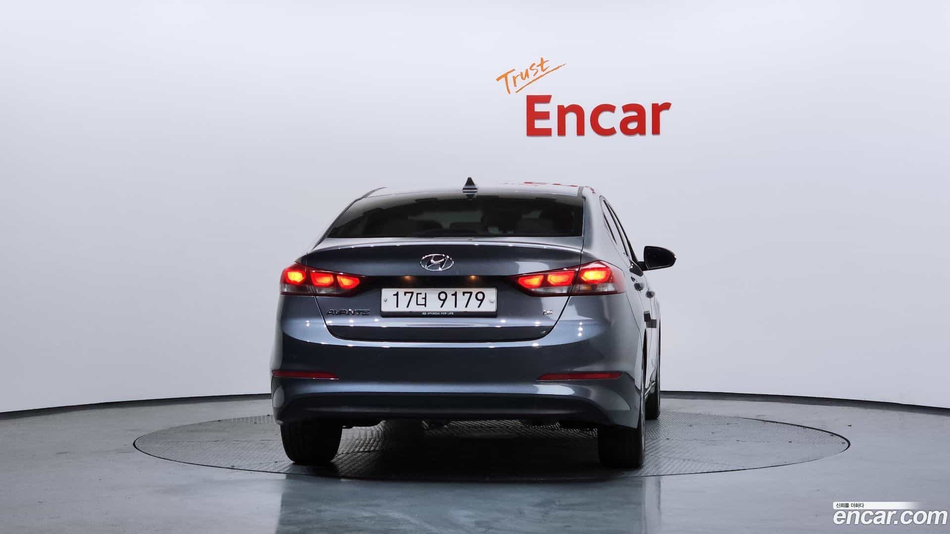 AVANTE Hyundai 2018.7-OUTER-004