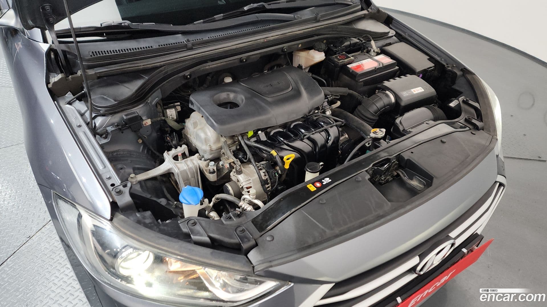 Main__Slider__Photo:AVANTE Hyundai 2018.7-5